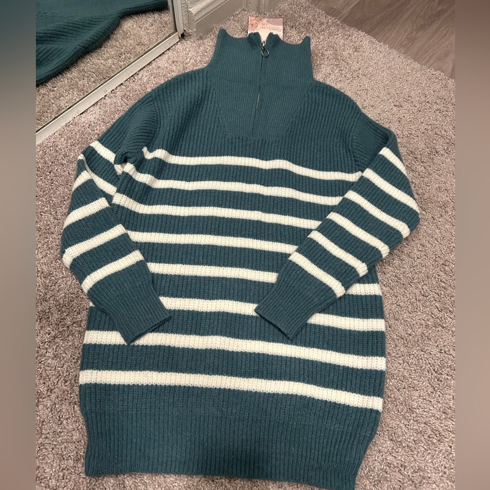Super cute aqua/greeb stripped long sleeve sweater- nwt- small
